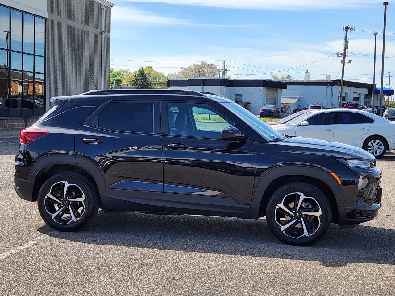 Used 2022 Chevrolet TrailBlazer RS AWD/4WD image 12