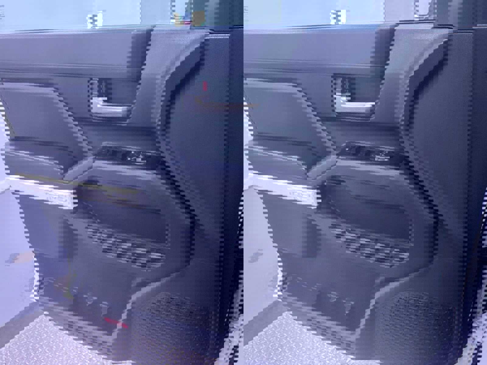 Used 2024 Toyota Tacoma TRD Off-Road image 30