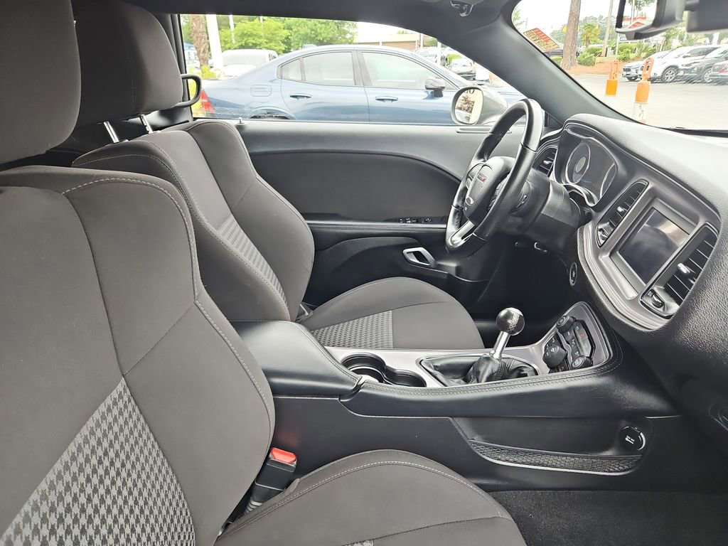 Used 2023 Dodge Challenger R/T RWD image 8