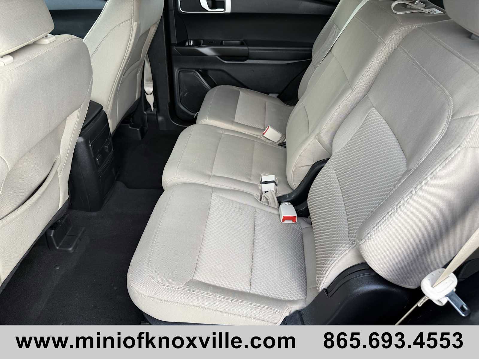 Used 2023 Ford Explorer 2WD image 28