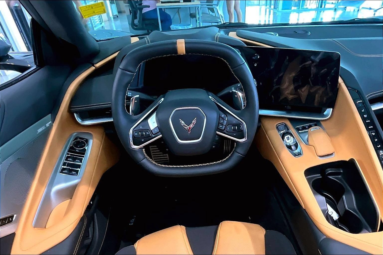 Used 2024 Chevrolet Corvette Stingray Preferred Conv w/ Z51 Performance Package RWD image 5