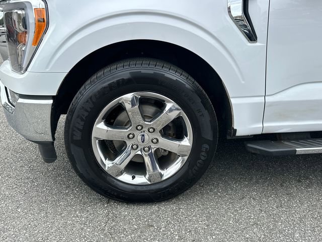 Certified 2021 Ford F150 XLT w/ Equipment Group 302A High image 11