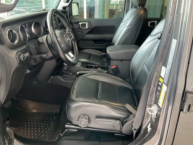 Used 2021 Jeep Gladiator Overland w/ Popular Equipment Package AWD/4WD image 3