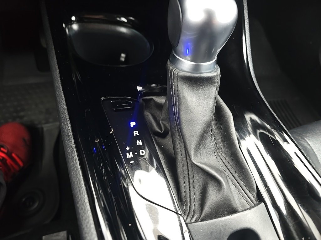 Certified 2021 Toyota C-HR Limited image 27