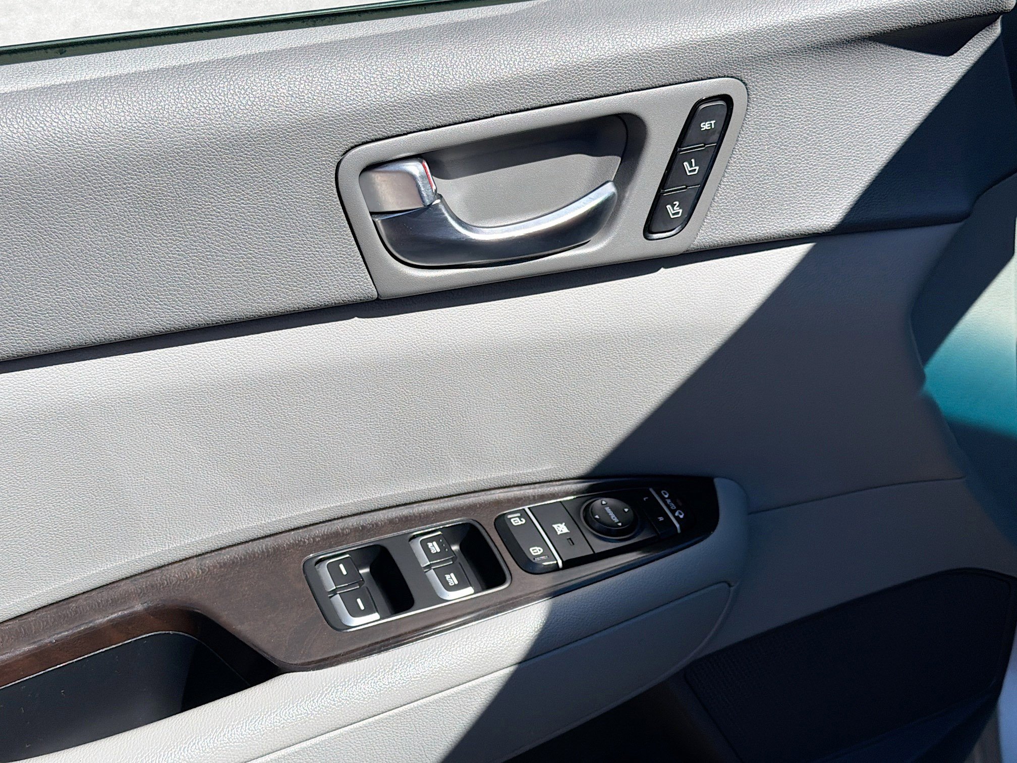 Used 2016 Kia Optima EX w/ Option Group 040 image 16