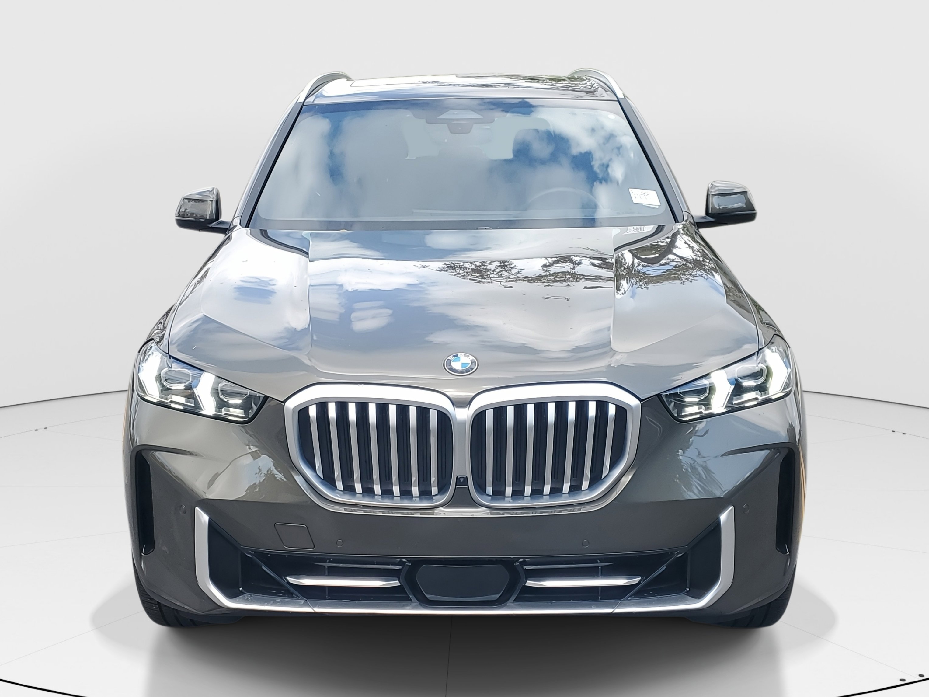 Used 2026 BMW X5 sDrive40i image 2