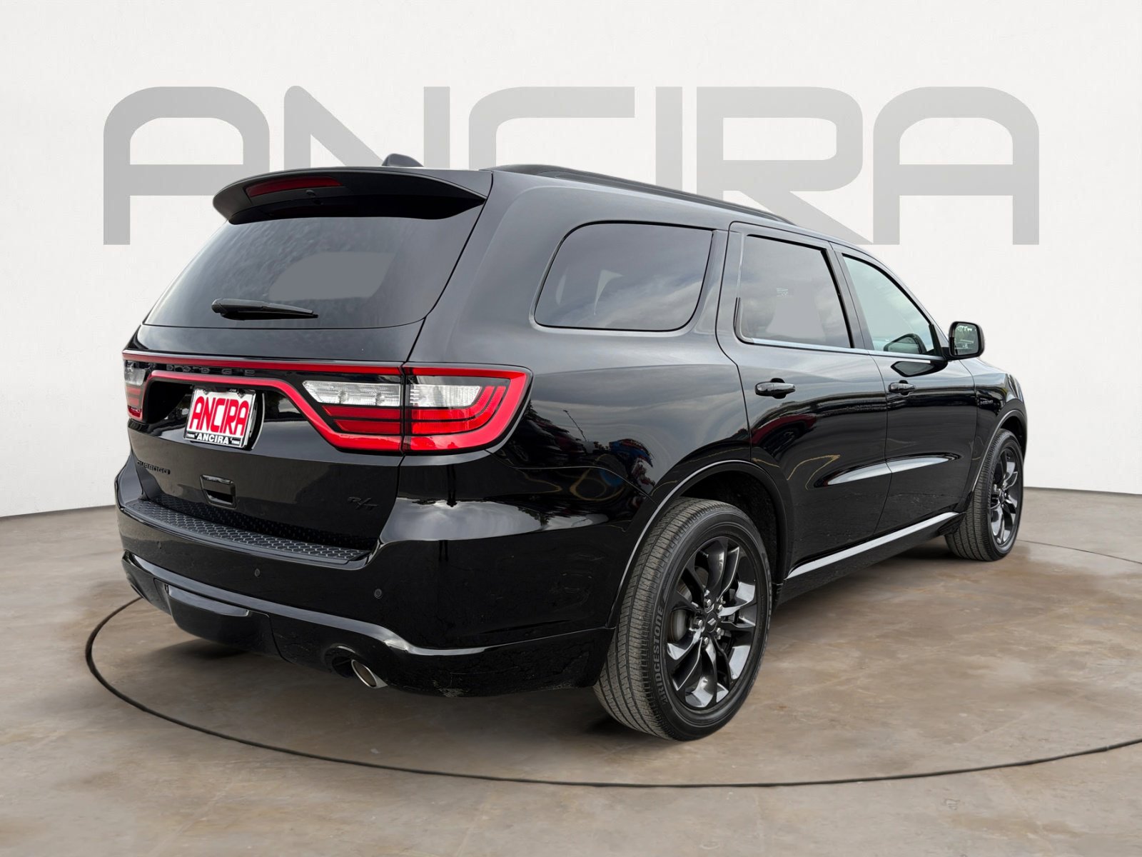 Used 2023 Dodge Durango R/T w/ Blacktop Package image 8