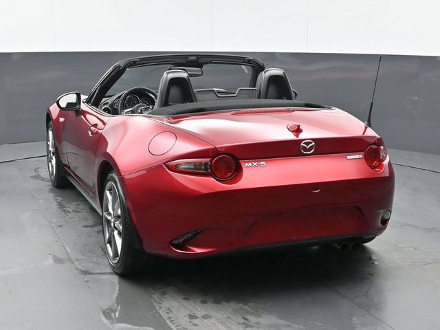 Used 2023 MAZDA MX-5 Miata Grand Touring w/ Weather Package RWD image 3