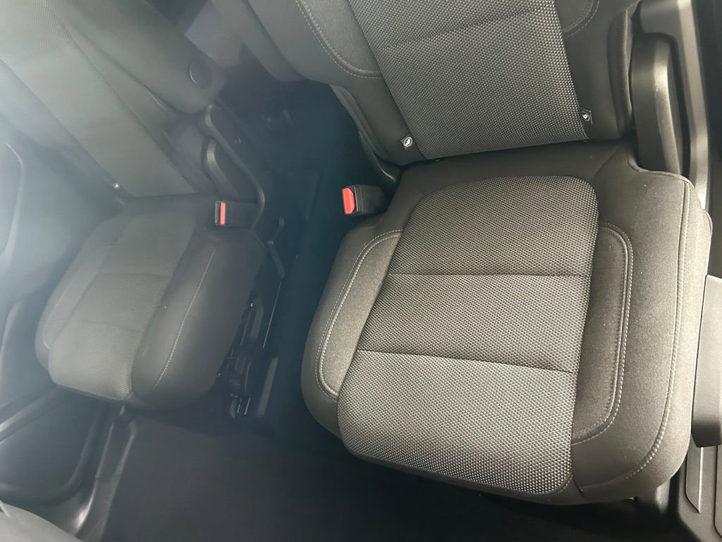 Used 2023 Chevrolet Traverse LT image 48