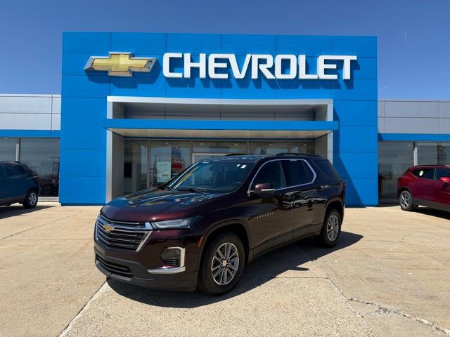 Used 2023 Chevrolet Traverse LT w/ LPO, Floor Liner Package AWD/4WD image 1