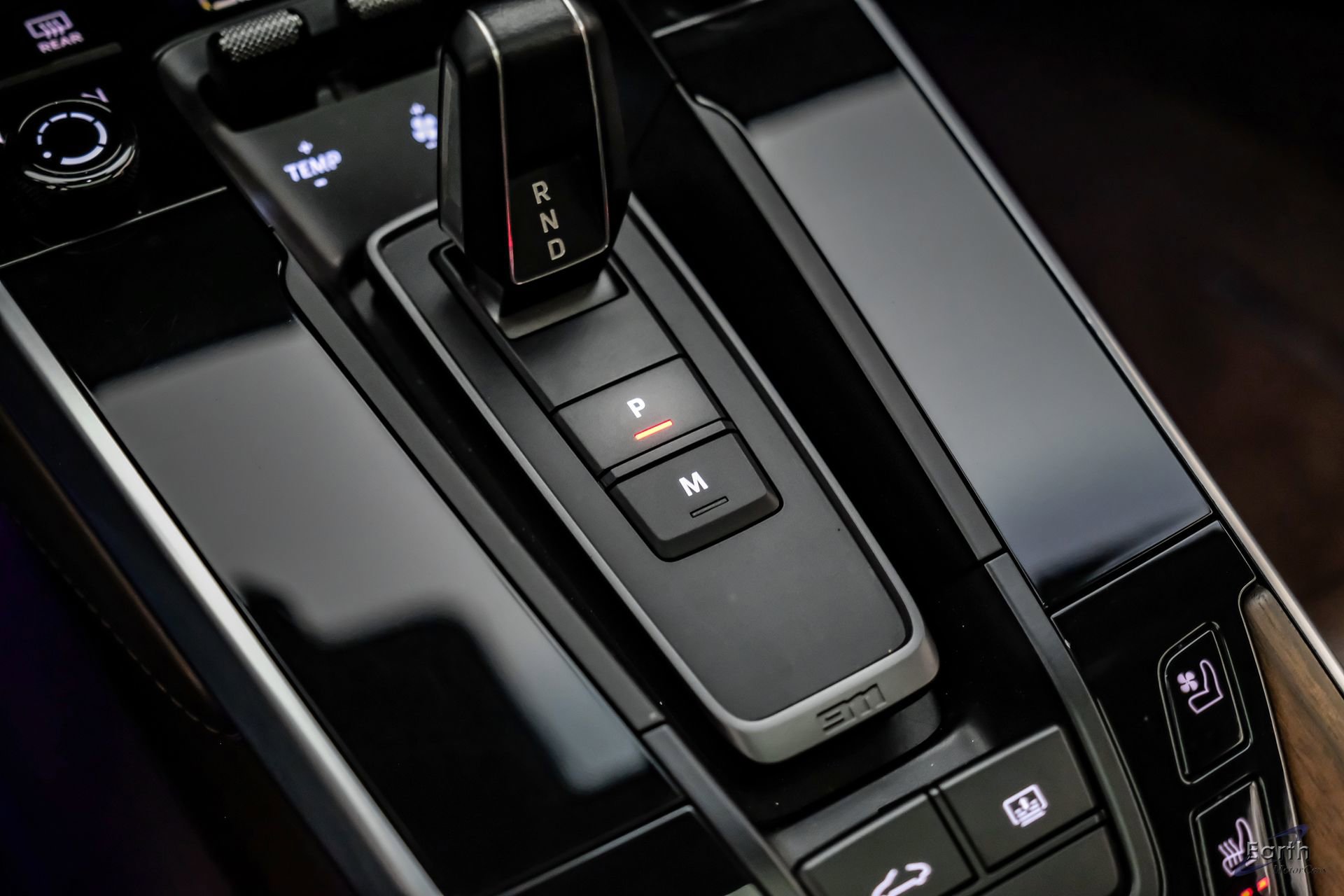 Used 2021 Porsche 911 Turbo S image 66