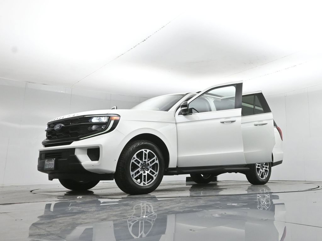 Used 2025 Ford Expedition Max Active image 50