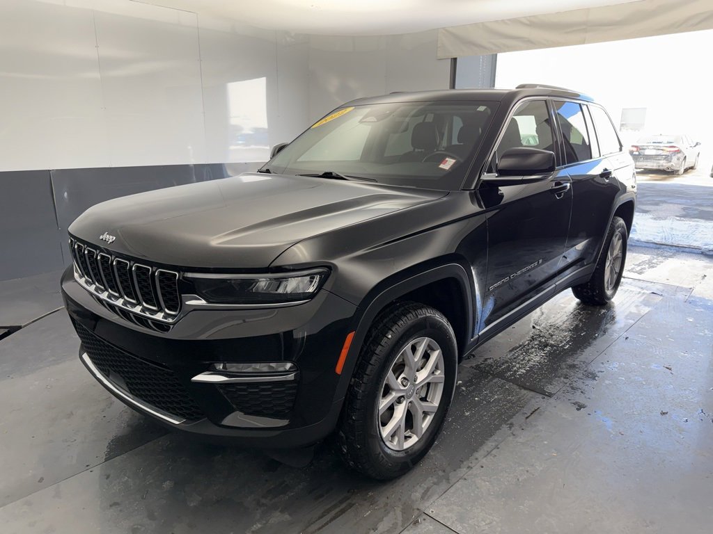 Used 2022 Jeep Grand Cherokee Limited image 9