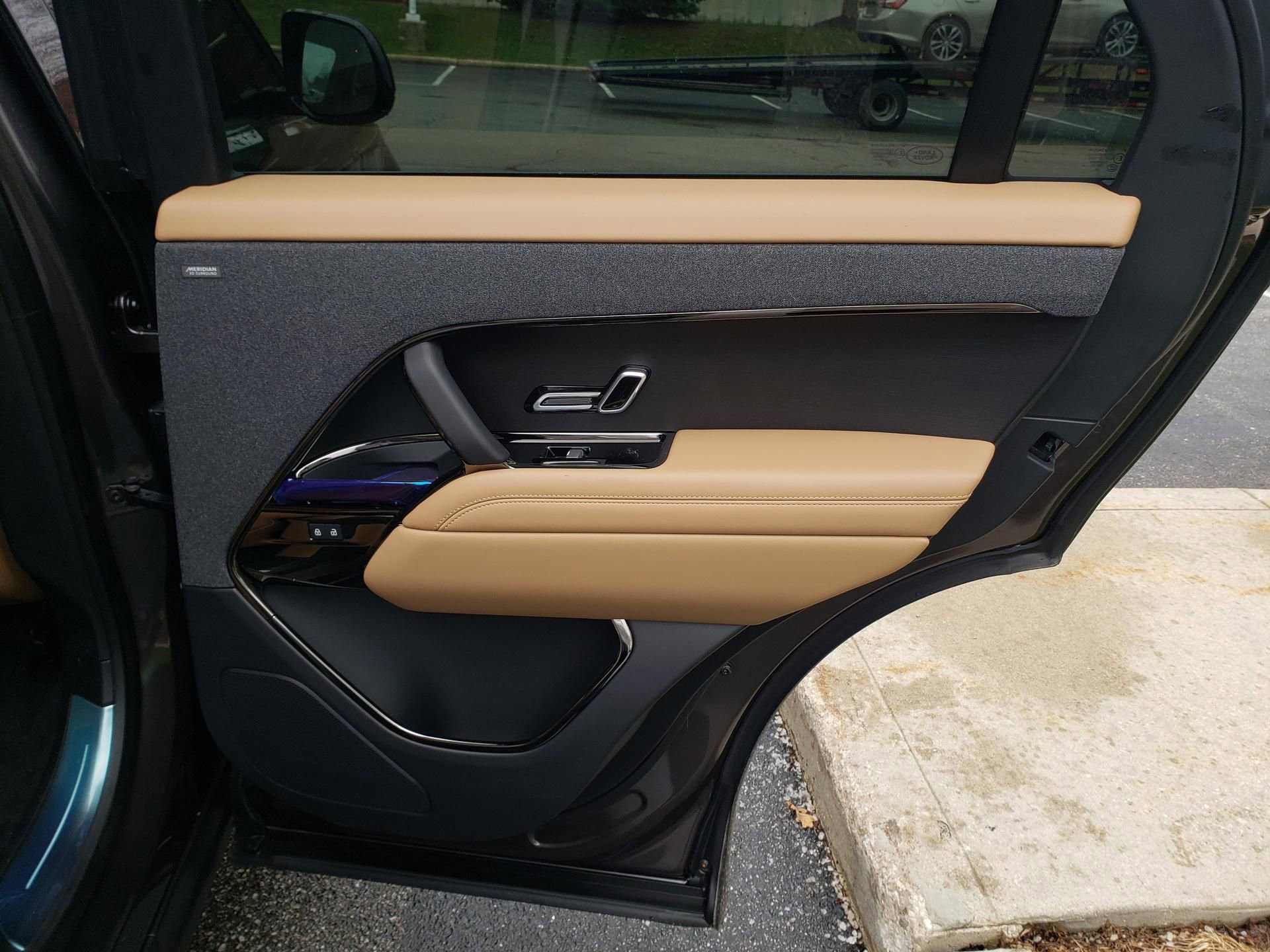 New 2026 Land Rover Range Rover Sport SE image 16