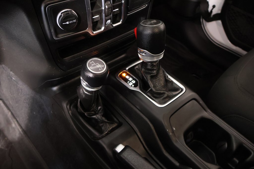 Used 2023 Jeep Wrangler Sport S image 8