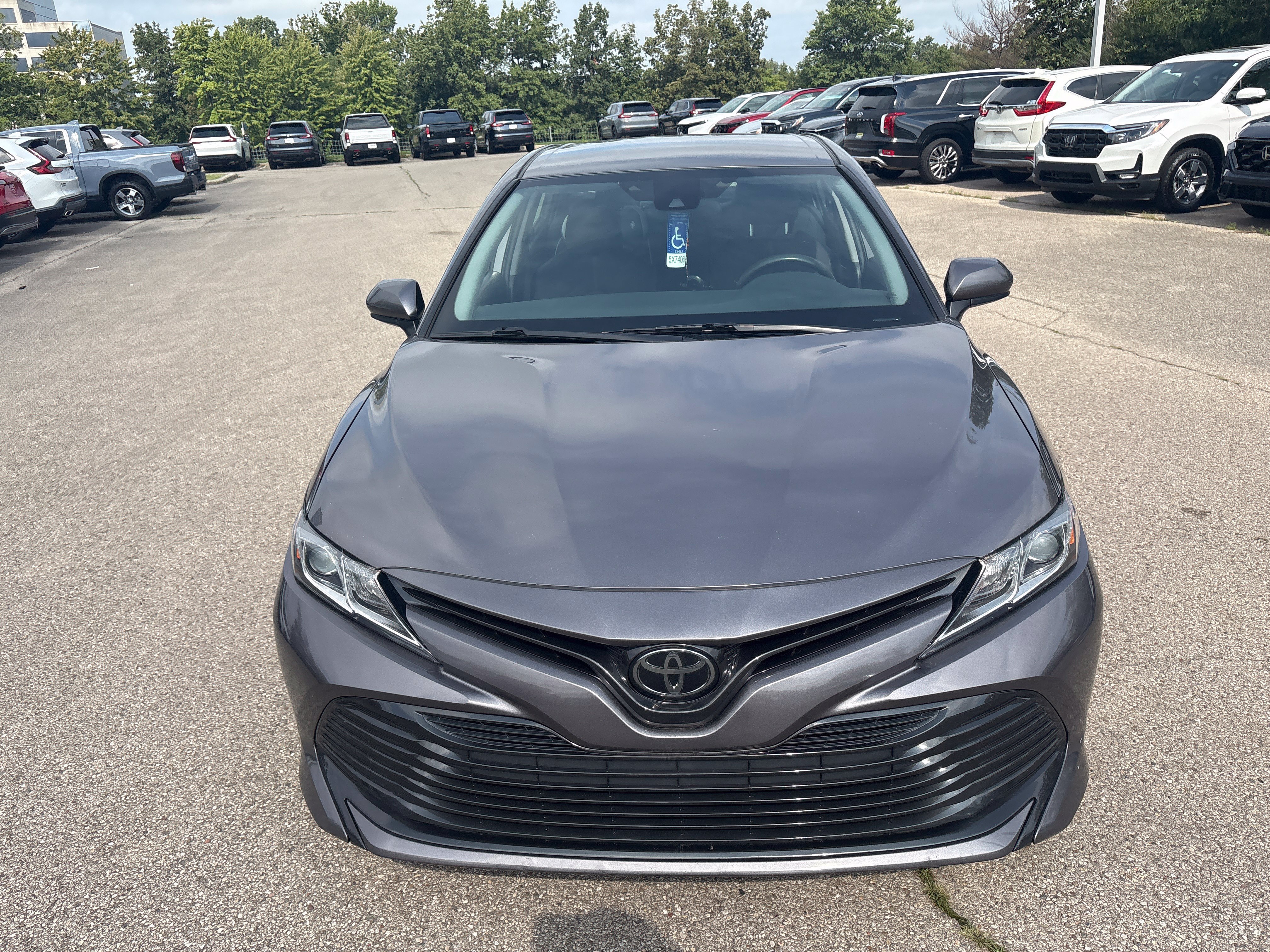Used 2020 Toyota Camry LE FWD image 14