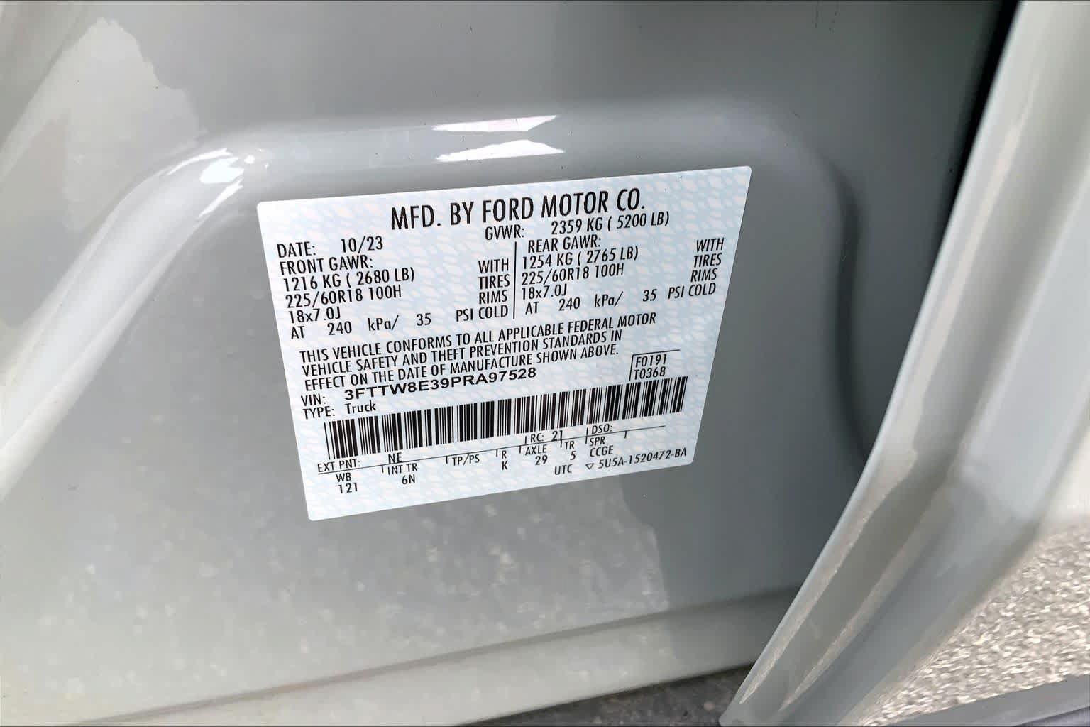 Used 2023 Ford Maverick Lariat FWD image 29