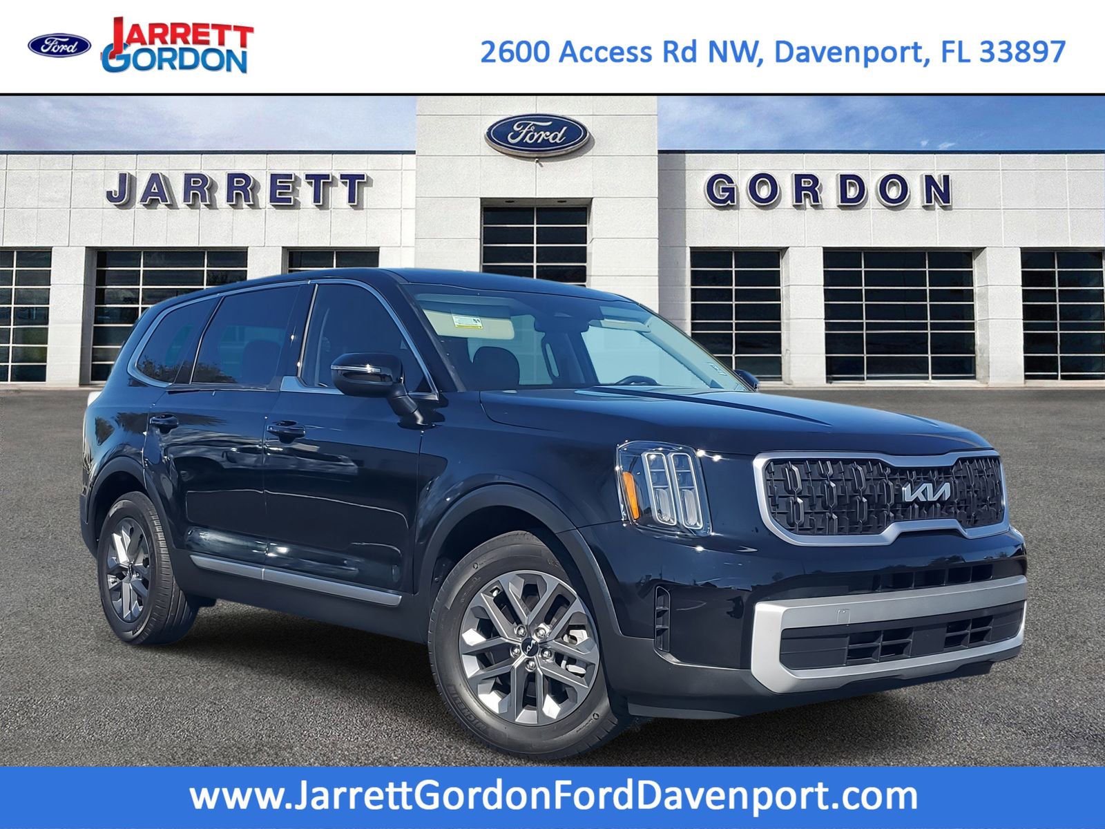 Used 2024 Kia Telluride LX