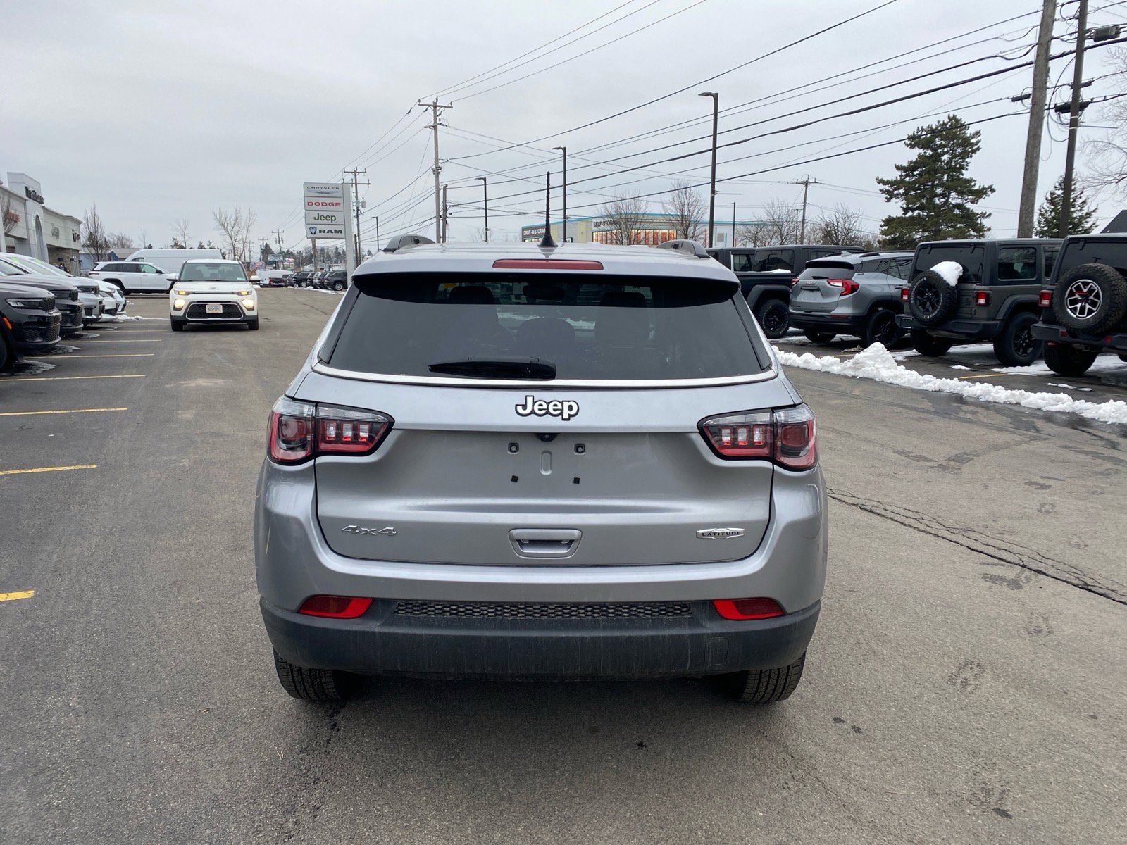 Used 2022 Jeep Compass Latitude w/ Convenience Group image 6