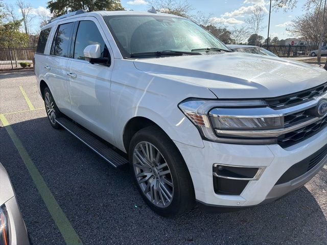 Used 2024 Ford Expedition Limited image 14