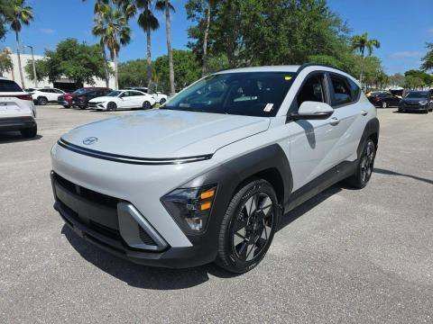 Used 2024 Hyundai Kona SEL FWD image 1