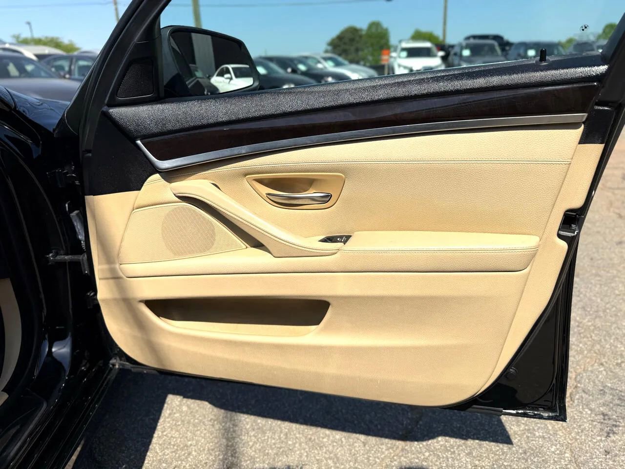 Used 2013 BMW 528i Sedan RWD image 42