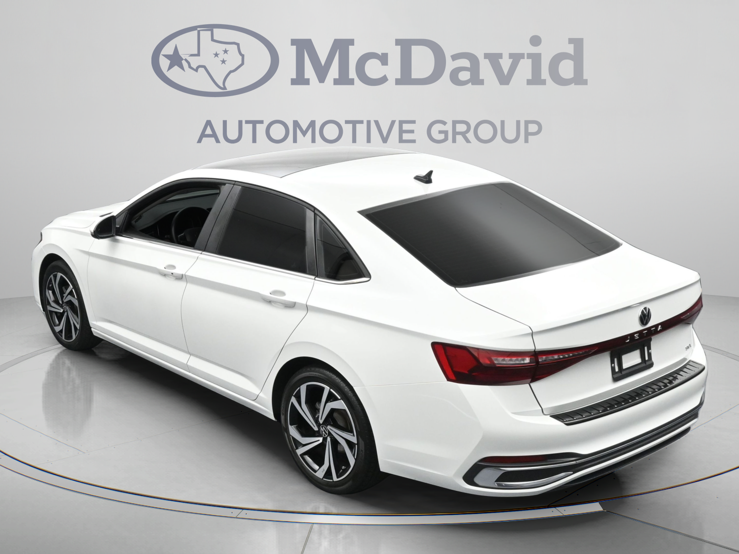 Used 2025 Volkswagen Jetta SEL FWD image 37