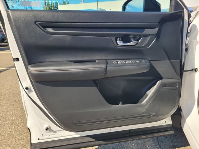 Used 2025 Honda CR-V Sport image 18