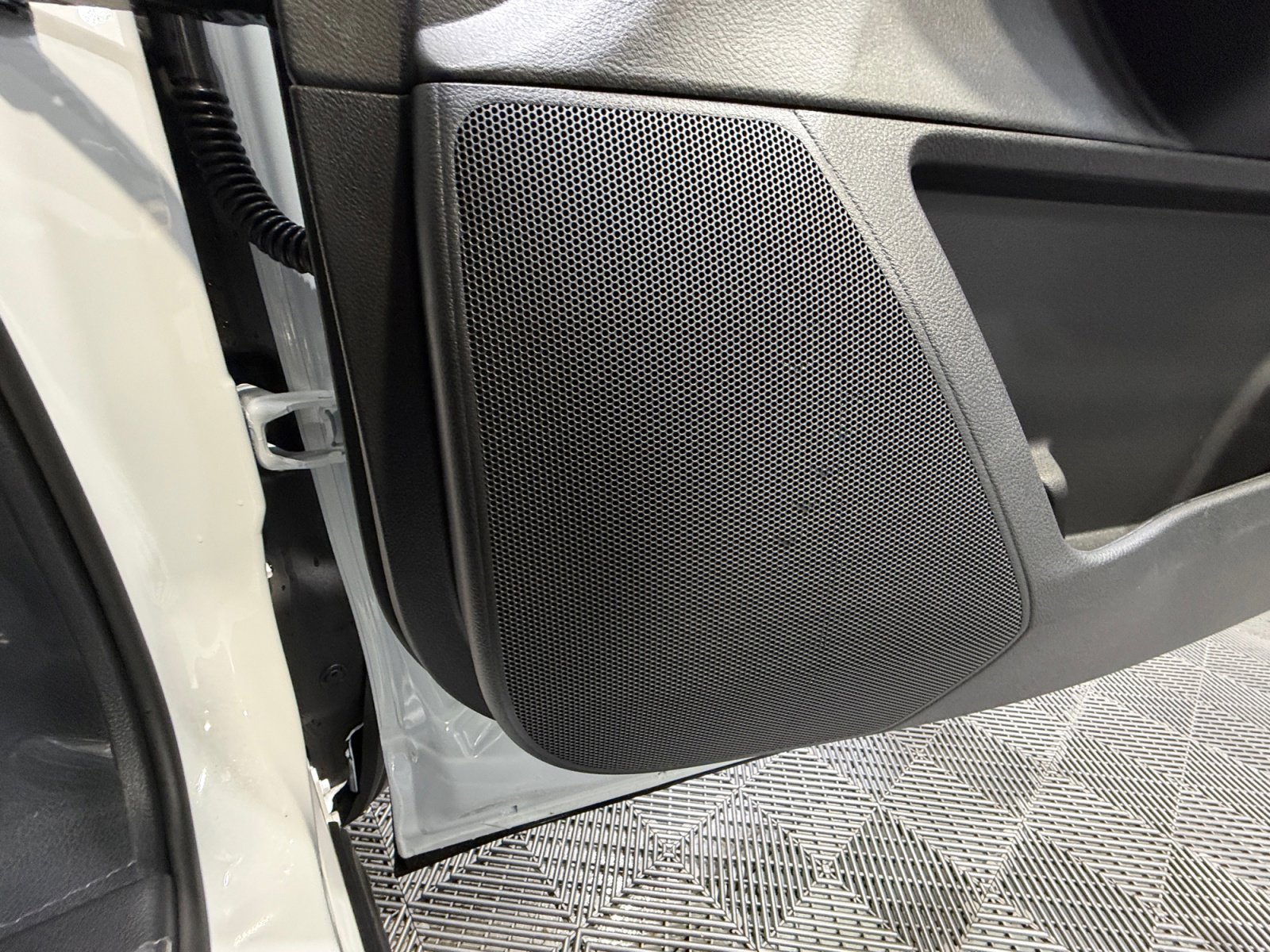 New 2026 Nissan Pathfinder SL image 27