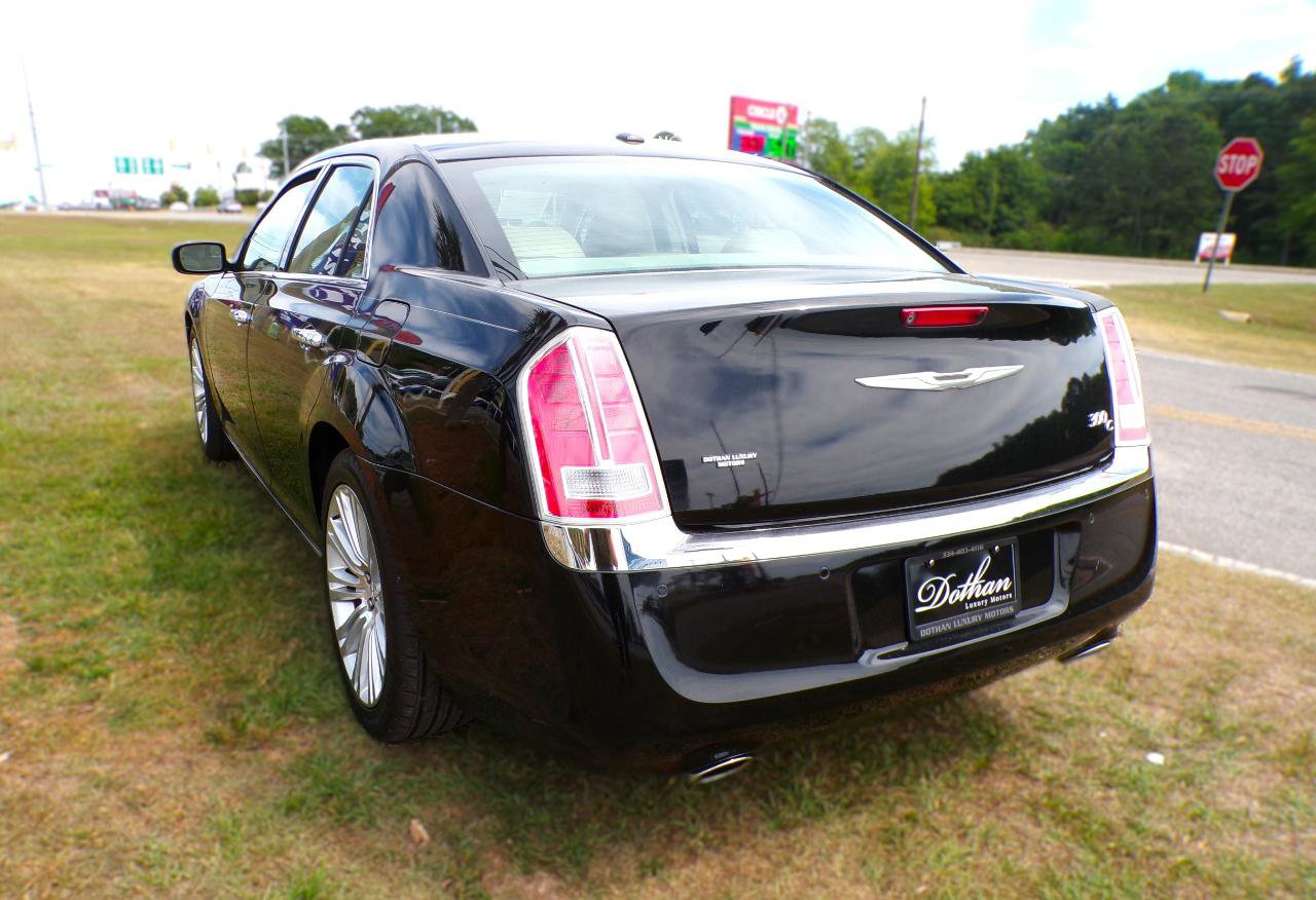 Used 2013 Chrysler 300 C w/ Beats Audio Group RWD image 5