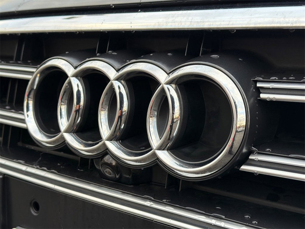 Used 2020 Audi S8 L image 15