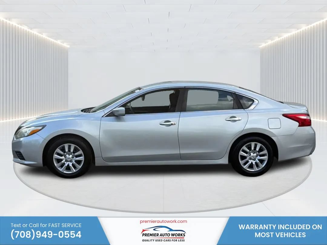 Used 2016 Nissan Altima 2.5 S w/ Power Driver Seat Package FWD image 9