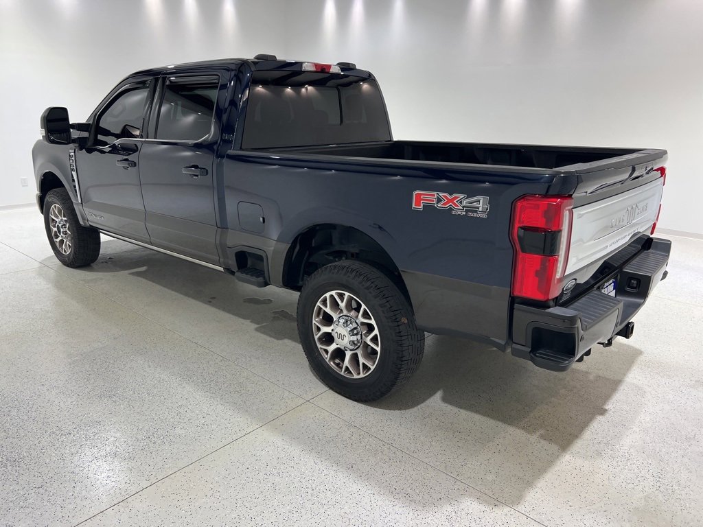 Used 2024 Ford F350 King Ranch w/ FX4 Off-Road Package image 2