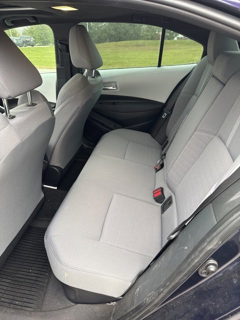 Used 2024 Toyota Corolla SE w/ SE Package image 7