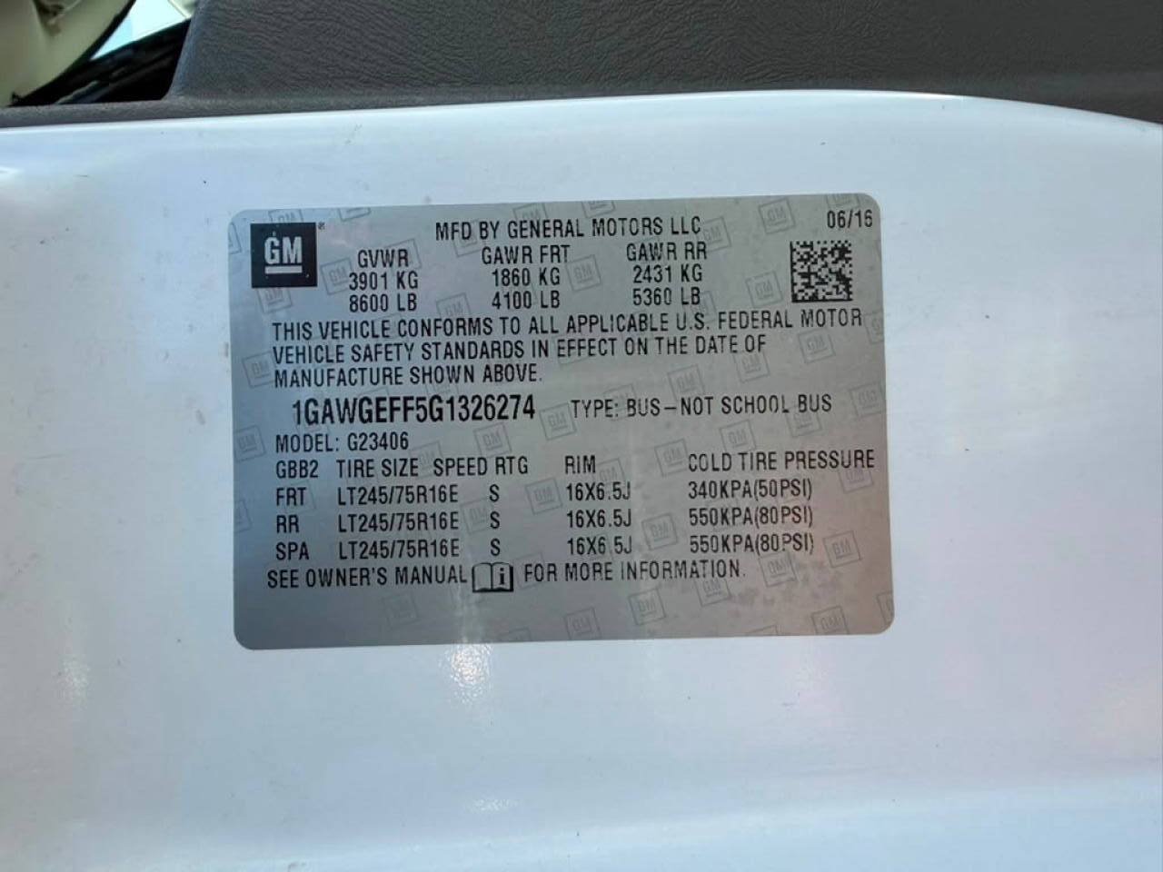 Used 2016 Chevrolet Express 2500 LS RWD image 28