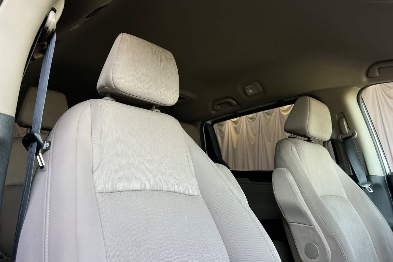 Used 2019 Honda Odyssey EX image 18