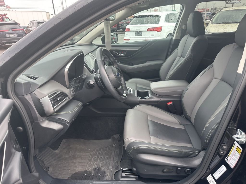 Used 2024 Subaru Outback Onyx Edition image 7