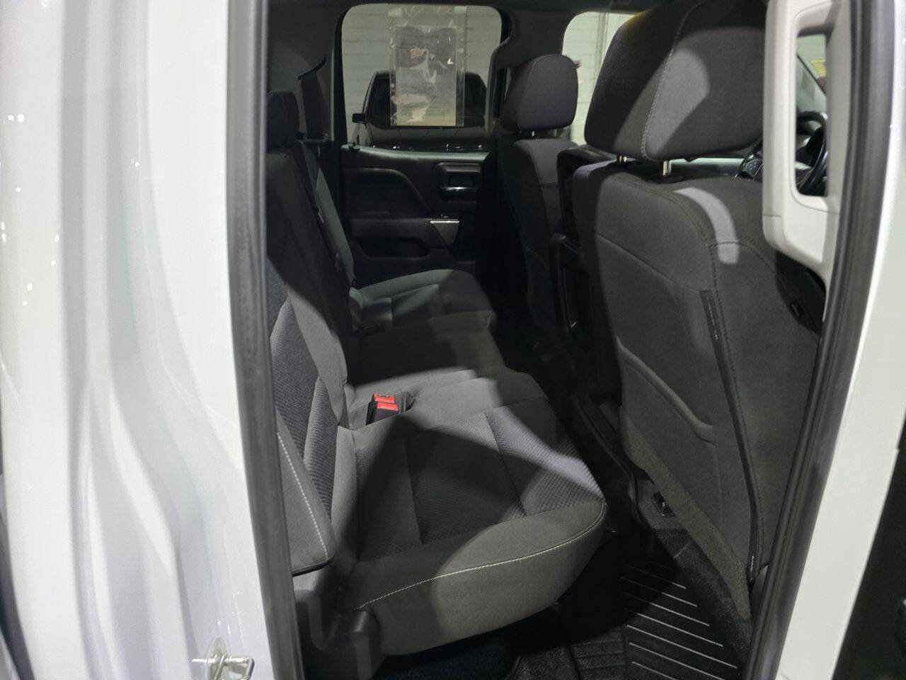 Used 2019 Chevrolet Silverado 1500 LT w/ All Star Edition AWD/4WD image 32