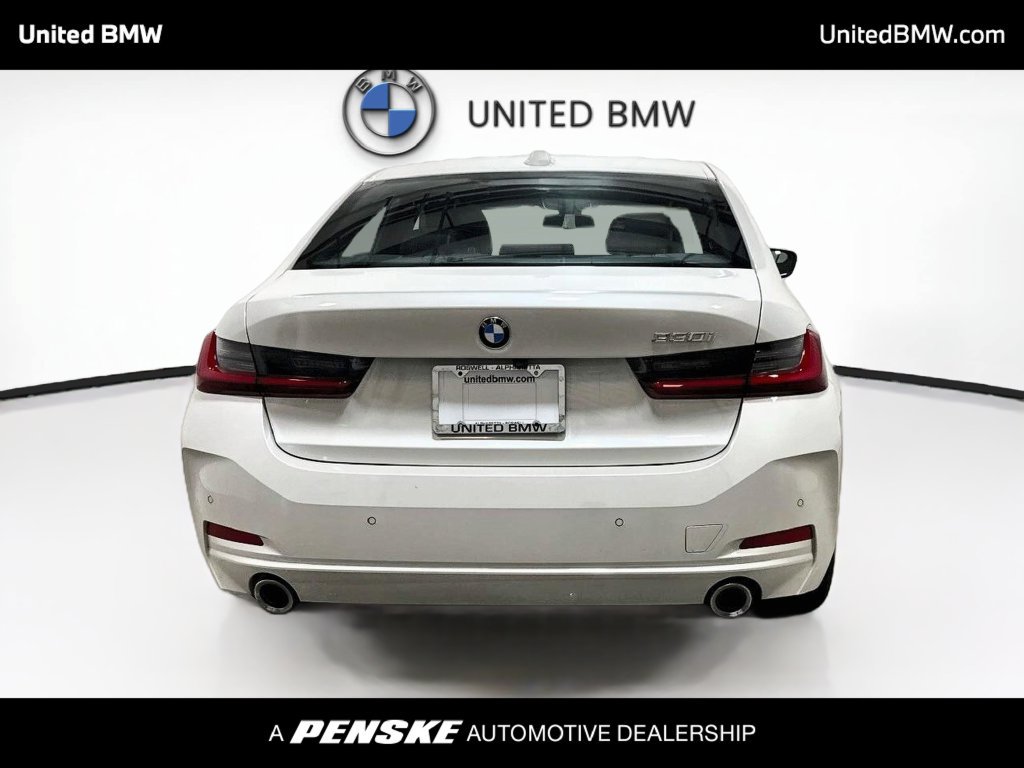 Certified 2025 BMW 330i Sedan RWD image 6