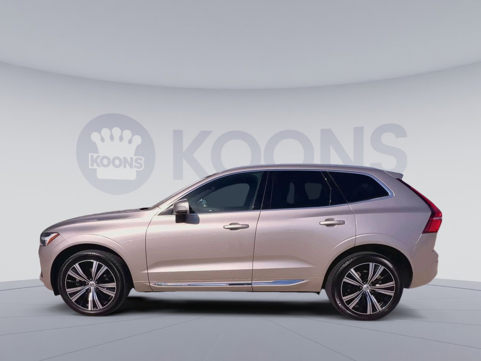 Certified 2023 Volvo XC60 B5 Ultimate w/ Climate Package AWD/4WD image 7