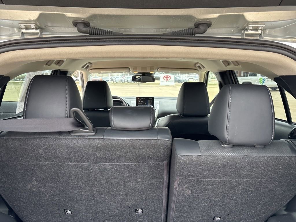 Used 2025 Mitsubishi Eclipse Cross SE image 24