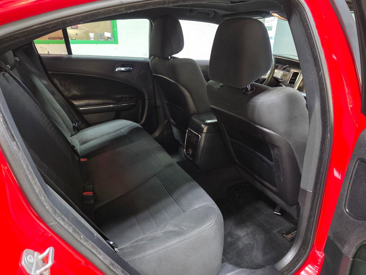 Used 2014 Dodge Charger SXT image 22