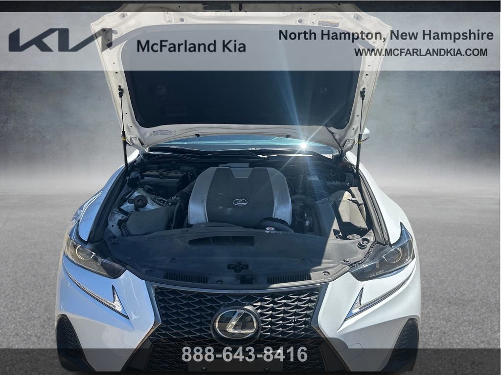 Used 2019 Lexus IS 300 F Sport w/ F Sport Package AWD/4WD image 16