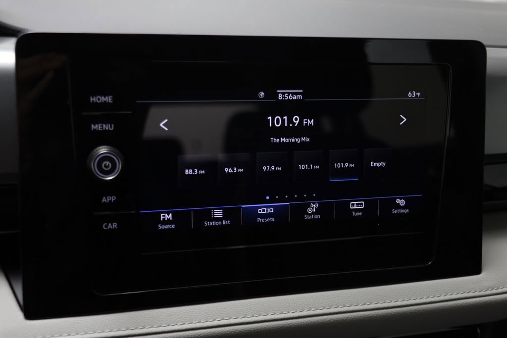 New 2026 Volkswagen Taos S image 9