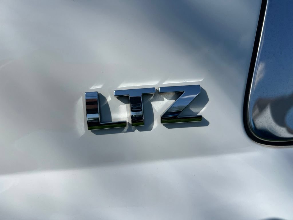 Used 2016 Chevrolet Tahoe LTZ AWD/4WD image 11