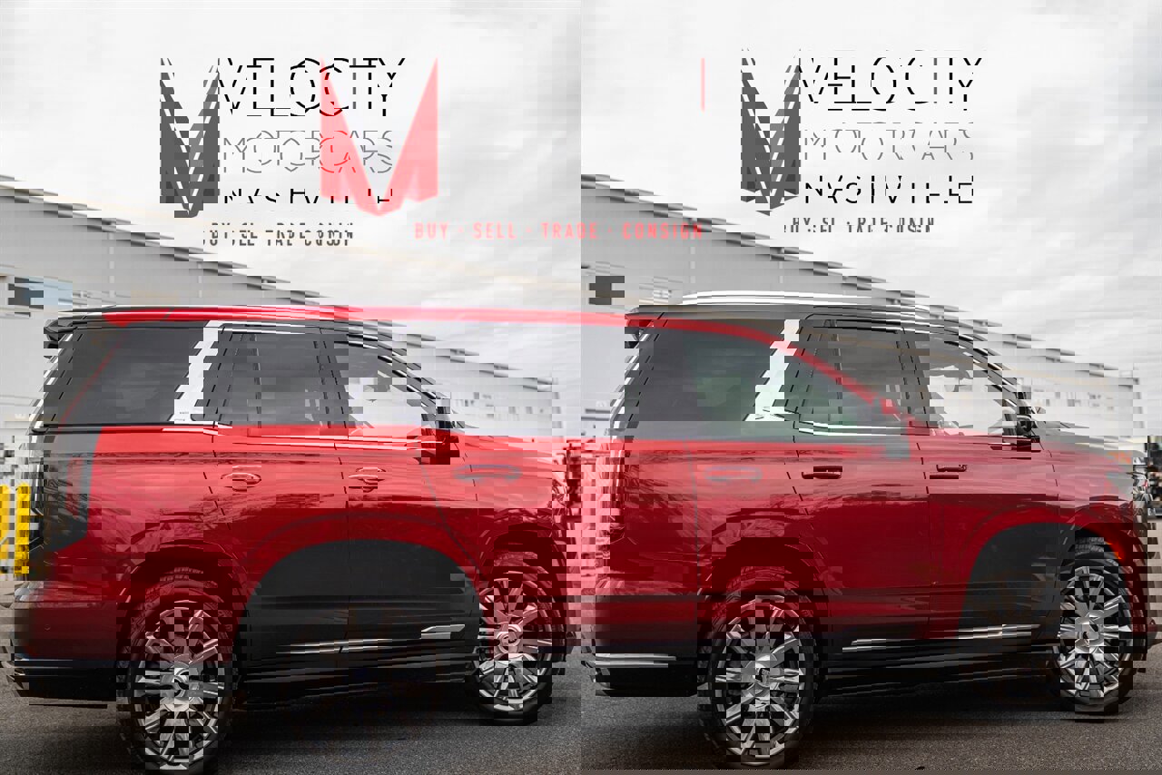 Used 2023 Cadillac Escalade Premium Luxury Platinum image 8