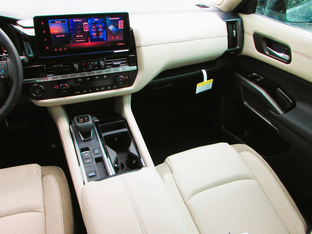 New 2026 Nissan Pathfinder SL w/ SL Premium Package image 12