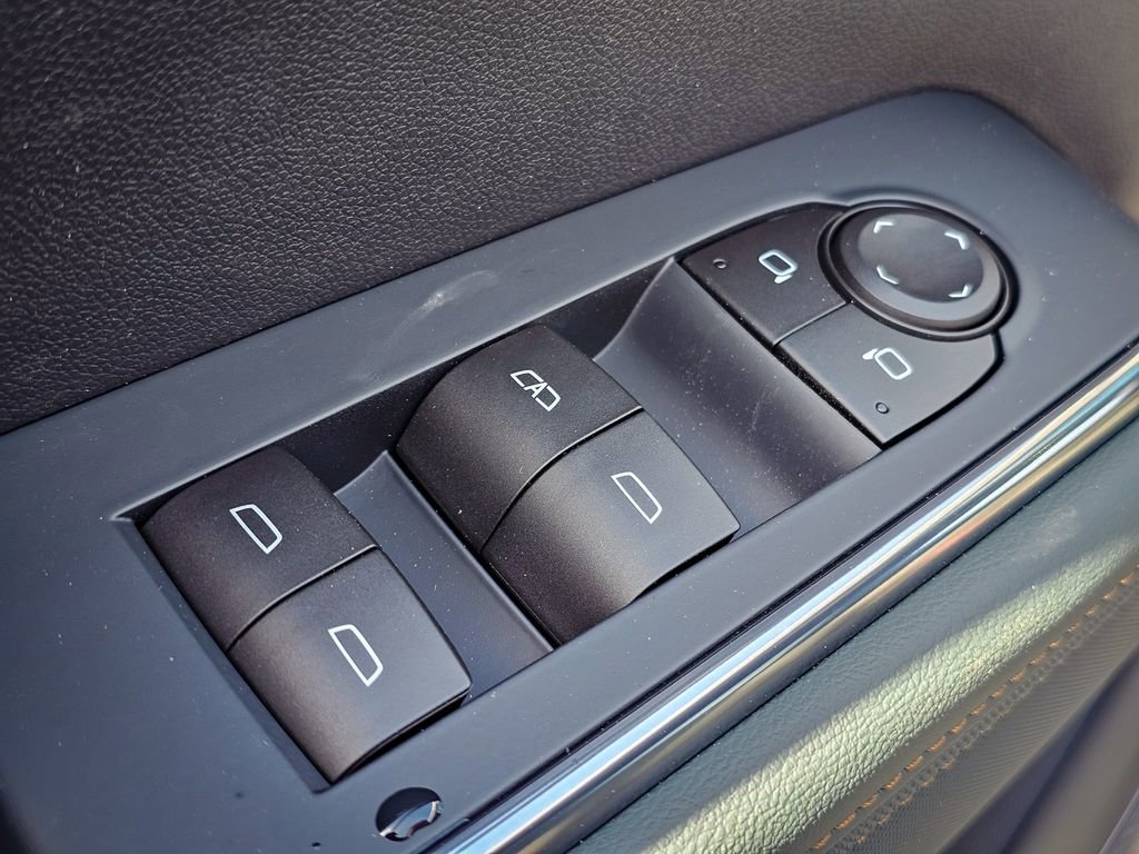 New 2026 GMC Acadia AT4 image 10