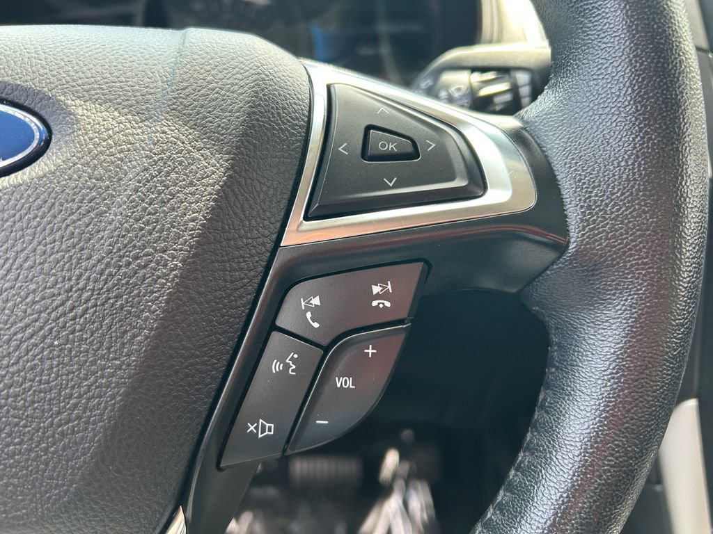 Used 2024 Ford Edge SEL AWD/4WD image 29