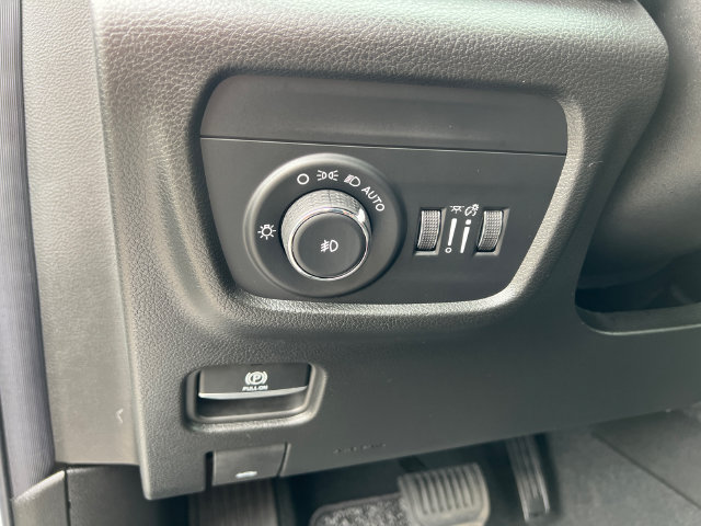 New 2026 Jeep Grand Cherokee Limited AWD/4WD image 13